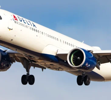 Details on Why delta flight dl275 diverted lax