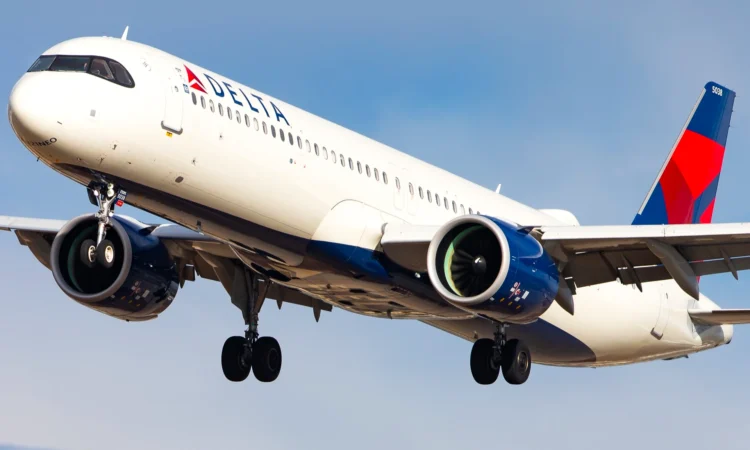 Details on Why delta flight dl275 diverted lax